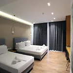 Valmar Hotel