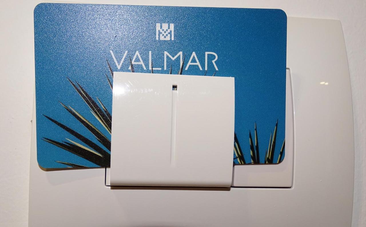 Valmar 4*